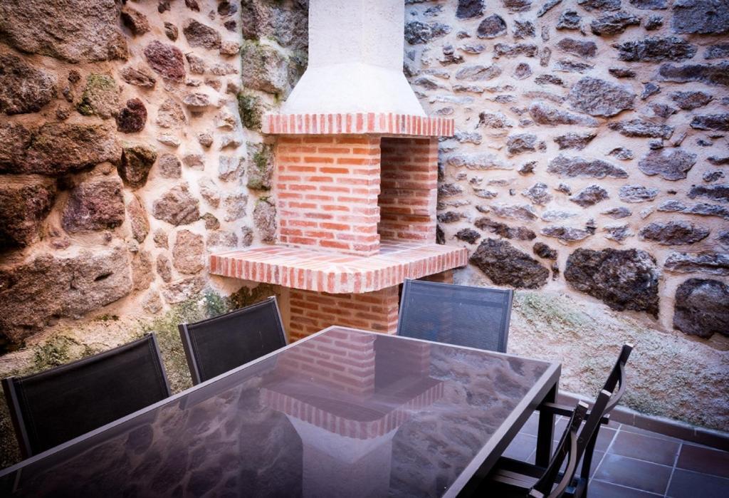 Casa Rural El Meson フェルモセリェ エクステリア 写真